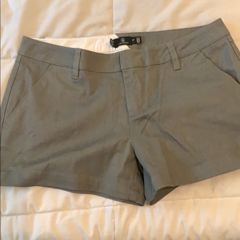 Volcom shorts